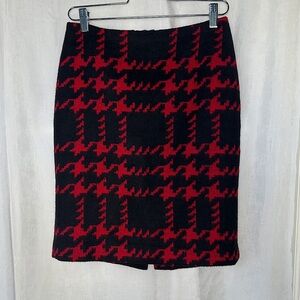 Talbots Wool  Red & Black Plaid Houndstooth Print Mini Pencil Skirt | Size 2P